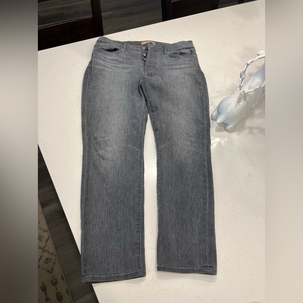 7 For All Mankind Josefina Luxe Vintage Grey Wash size 30